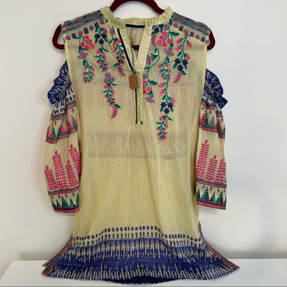 NWT Ethnic by Outfitters Embroidered Open Shoulder Checkered Blouse Yellow Sz M